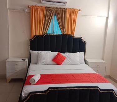 D.H.A. House | Hotel 7 DHA