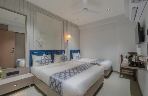 Surat Bed & Breakfast | Hotel 7 skye