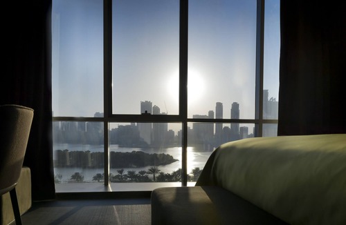 Al Majaz Hotel | Hotel 72 Sharjah