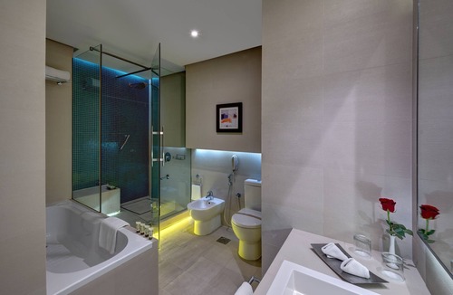 Al Majaz Hotel | Hotel 72 Sharjah