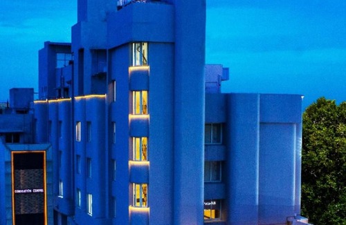Vadapalani Hotel | Hotel Aadithya
