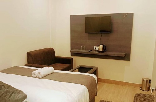 Ayodhya Hotel | Hotel Abhinandan
