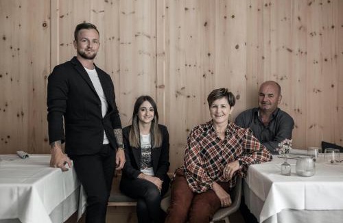 Madonna di Senales Hotel | Hotel Adlernest