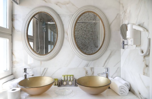 Vrontados Hotel | Hotel Agia Markella
