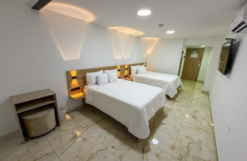 Menga Hotel | Hotel Aikos