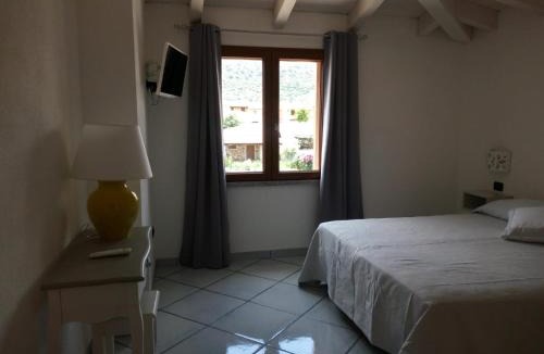 Tanaunella Hotel | Hotel Alador
