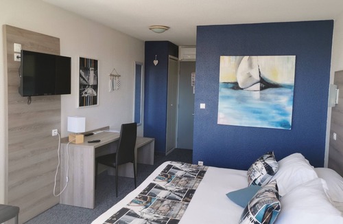 Valras-Plage Hotel | Hotel Albizzia