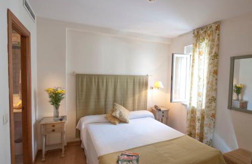 Santa Cruz Hotel | Hotel Alcántara