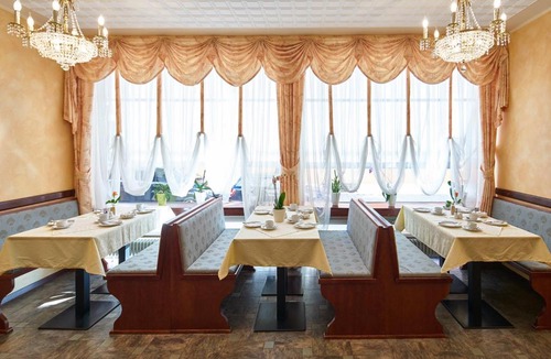 Augustenstraße Hotel | Hotel Alfa Zentrum