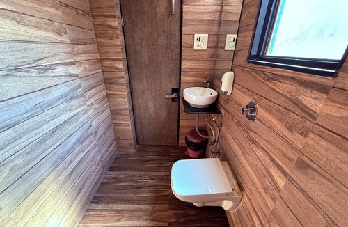 Thane West Hotel | Hotel Alka Residency