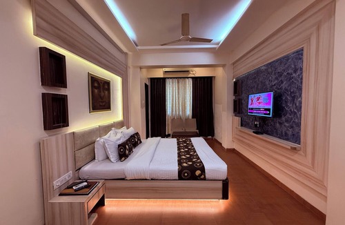 Thane West Hotel | Hotel Alka Residency