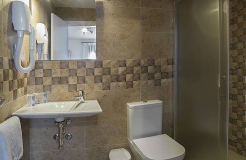 Zahara de los Atunes Hotel | Hotel Almadraba