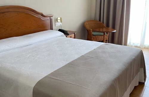 La Herradura Hotel | Hotel Almijara – Mares