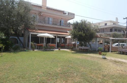 Agia Triada Hotel | Hotel Almira