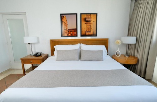 Bocagrande Hotel | Hotel Almirante Cartagena Colombia