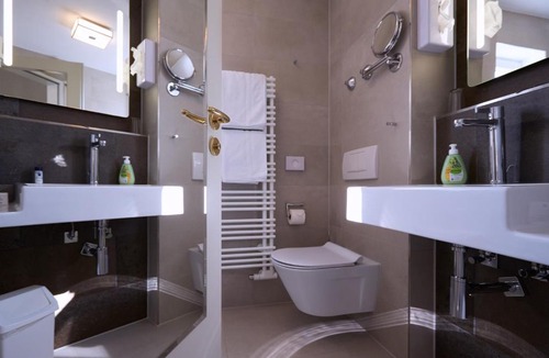Hallbergmoos Hotel | Hotel Alter Wirt