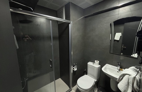 Izmit Hotel | Hotel Altinnal
