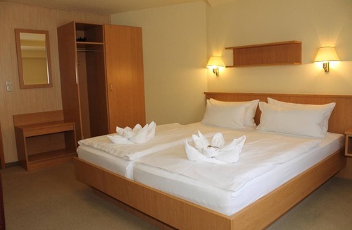 Oybin Hotel | Hotel am Berg Oybin