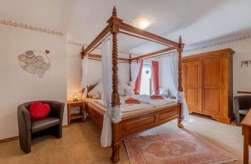 Neroth Hotel | Hotel Am Eifelsteig