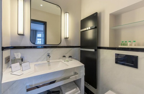 Seepromenade Hotel | Hotel Am Leuchtturm