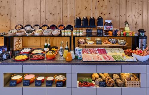 Neutraubling Hotel | Hotel am See