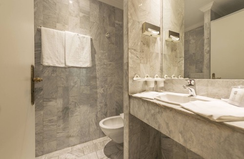 Quartier du Port Hotel | Hotel Ambassador Monaco