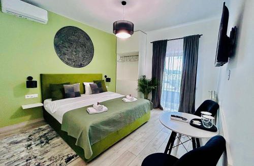Medias House | Hotel Amel Rooms