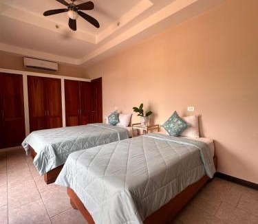 Puerto Carrillo Hotel | Hotel Amira