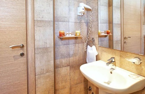Kastoria Hotel | Hotel Anastassiou