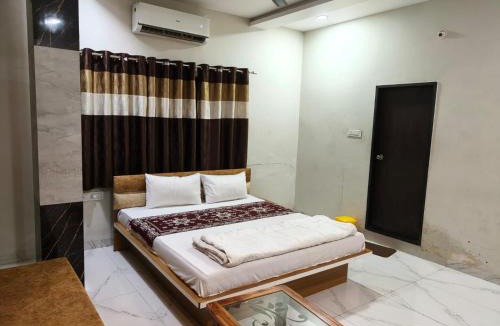 Dhar Hotel | Hotel Anmol and Resort