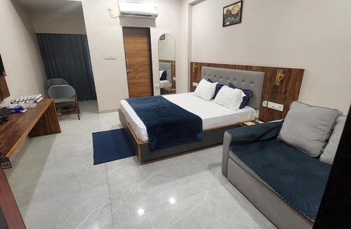 Nadiad Hotel | Hotel Anmol&Rooms