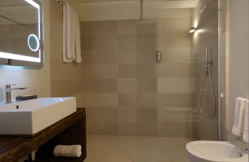 Borso del Grappa Hotel | Hotel Antica Abbazia