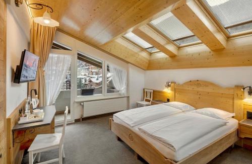 Zermatt Hotel | Hotel Antika