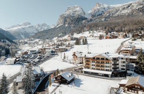 La Villa Hotel | Hotel Antines