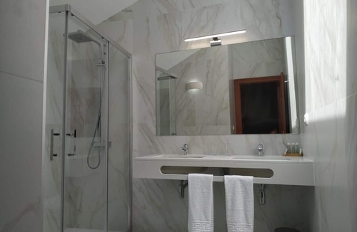 Sandiche Hotel | Hotel Areces