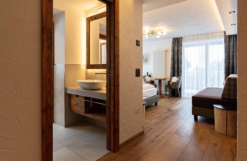 San Pellegrino Pass Hotel | Hotel Arnika Wellness