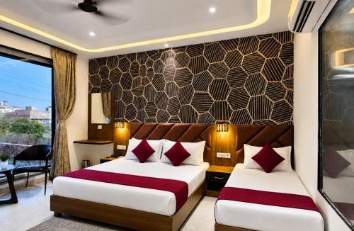 Mathura Hotel | Hotel Aroma