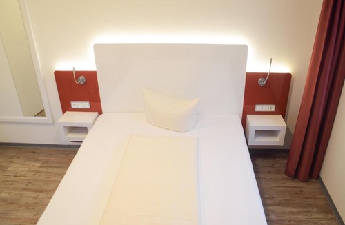St. Leon Hotel | Hotel Arts