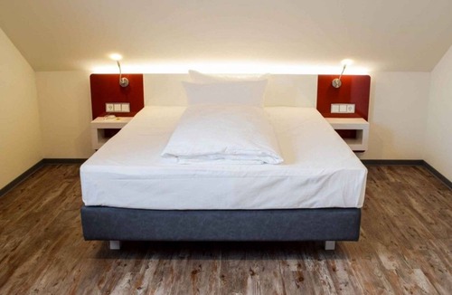St. Leon Hotel | Hotel Arts