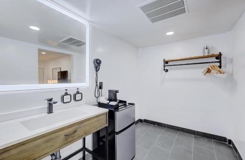Cortez Hill Hotel | Hotel Ash&9th