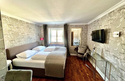 Golzheim Hotel | Hotel Ashley's Garden