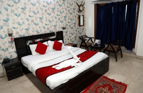 Noida House | Hotel Ashray Noida