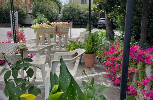 Buon Pastore-Sant'Agnese-San Damaso Hotel | Hotel Astor