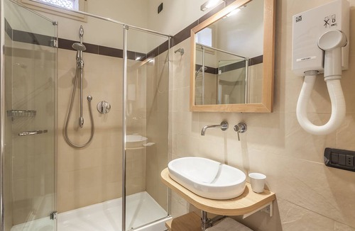 Santissima Annunziata Hotel | Hotel Astro Mediceo