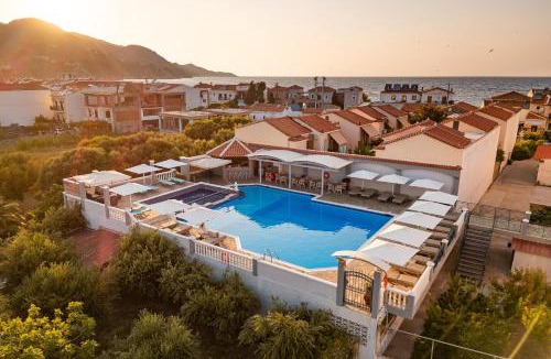 Kokkari Hotel | Hotel Athena