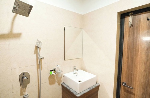 Bhadrak Hotel | Hotel Atithi