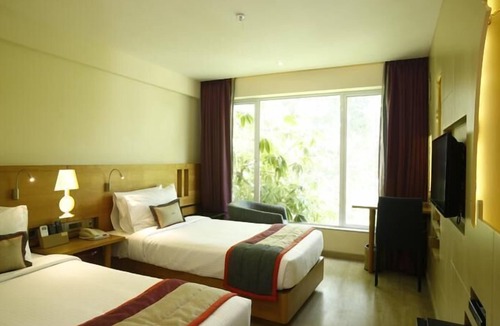 Andheri Hotel | Hotel Aureole