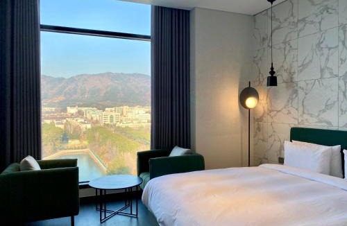 Changwon Hotel | Hotel Avenue