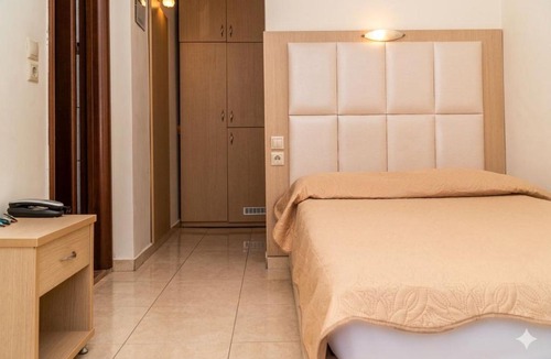 Perea Hotel | Hotel Avra