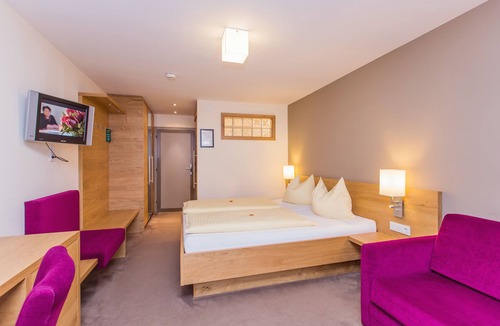 Leogang Hotel | Hotel Bacher Asitzstubn